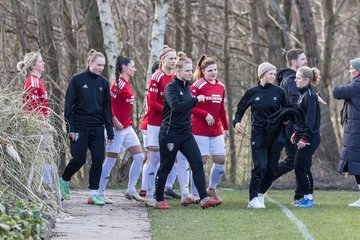 Bild 15 - F Rot Schwarz Kiel - SV Henstedt Ulzburg 2 : Ergebnis: 1:1